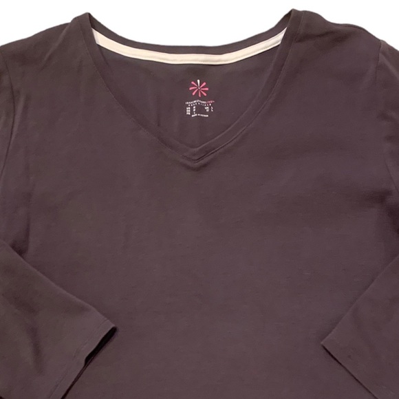 Isaac Mizrahi Live! Essentials Pima Cotton Curved Hem Top - Picture 6 of 9